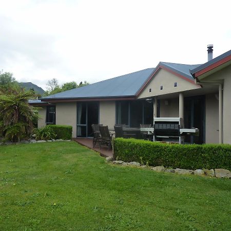 Pukeko Retreat Bed & Breakfast Takaka Bagian luar foto